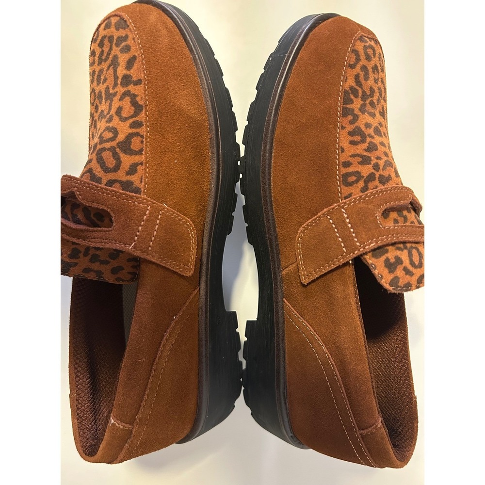 Orthofeet Womens 11 X-Wide Leopard Print Leather Penny Loafers Brown Used - Picture 4 of 15